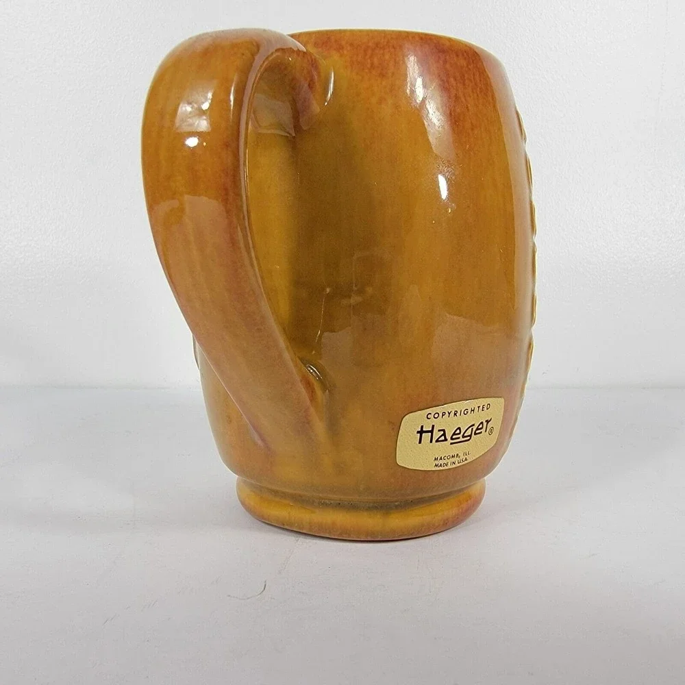 Haeger Pottery Norcross Shield Cross‎ Yellow Gold Mug Cup Coffee Tea